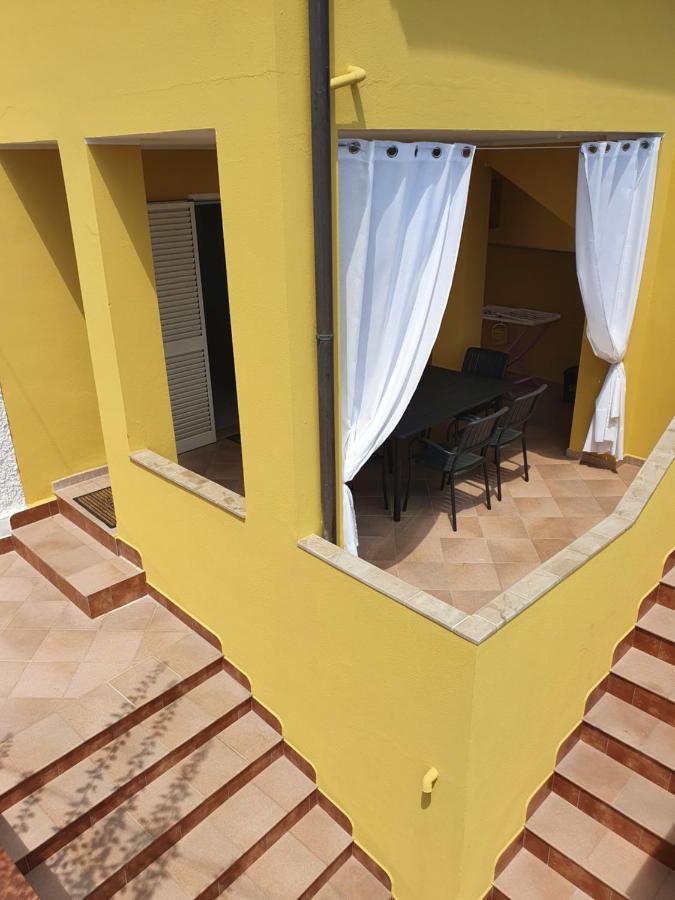 Yellowhouse Apartment Cala Gonone Exterior photo